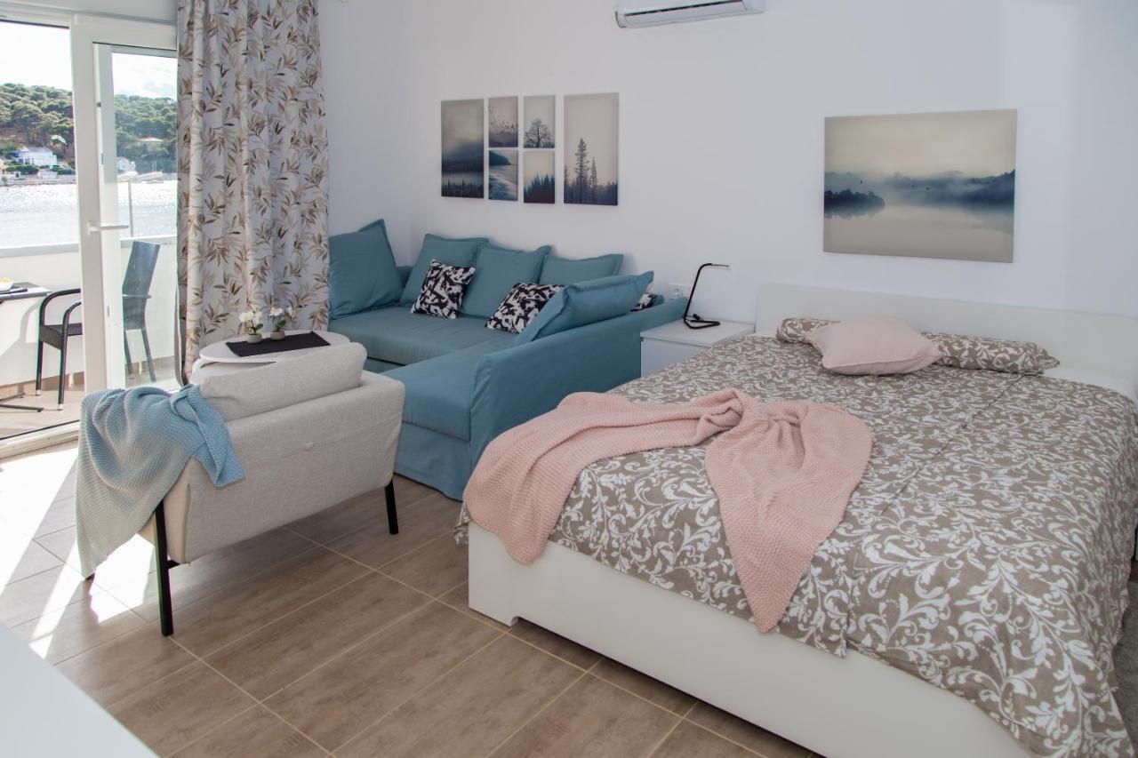 Apartment Gordon Mali Losinj Bagian luar foto